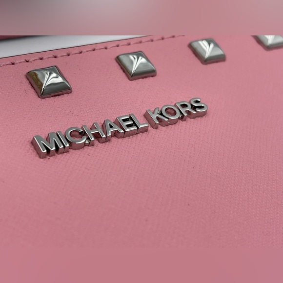 Michael Kors Jet Set Travel XL Studded Clutch Wristlet - Picture 5 of 9